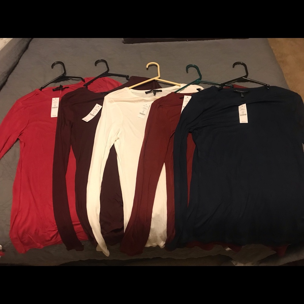 5 White House Black layering tees: